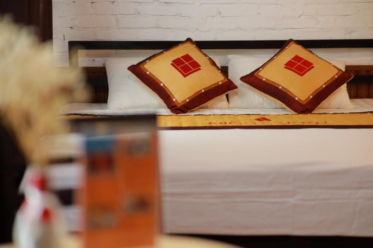 Aroma Ha Long Hotel 外观 照片