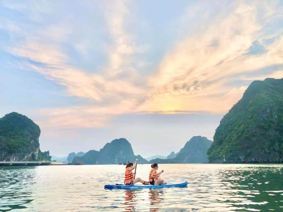 Aroma Ha Long Hotel 外观 照片